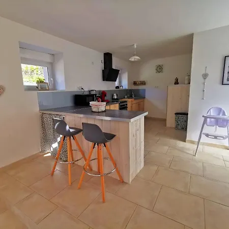 Maison Charmante A Avec Grand Jardin Et Terrasse * Quettehou